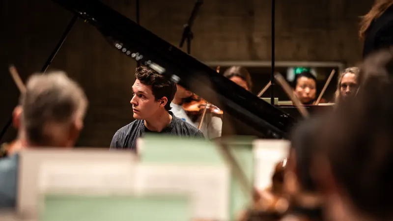 Lukas Sternath Pianist SWR Symphonieorchester & Giedrė Šlekytė Live-Mitschnitt vom 30. Juni 2023